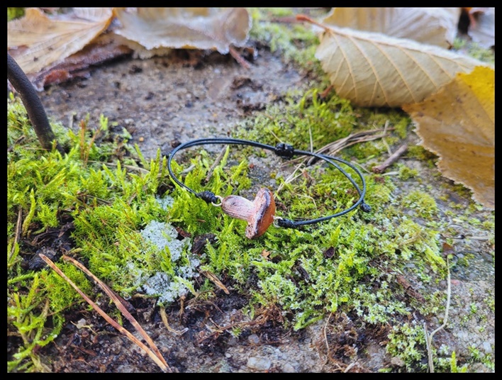 Bransoletka z grzybem