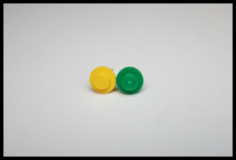 Kolczyki wkrętki lego
