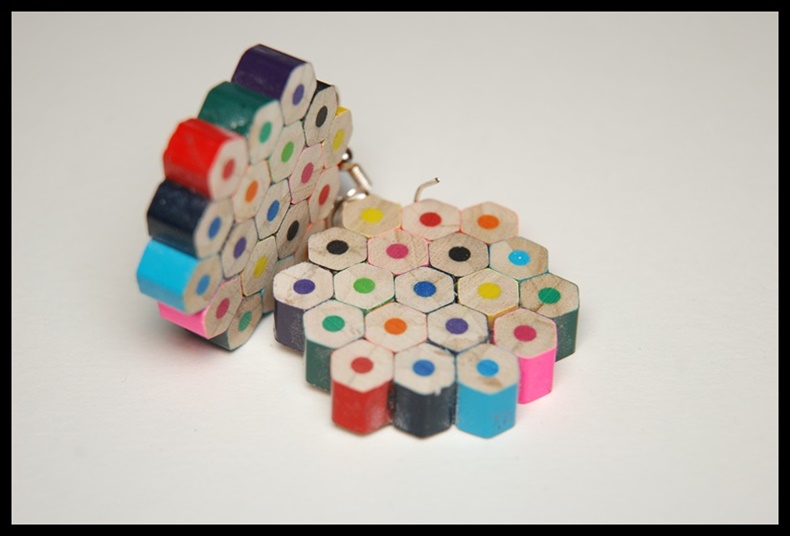 Kolczyki kwiatki z kredek