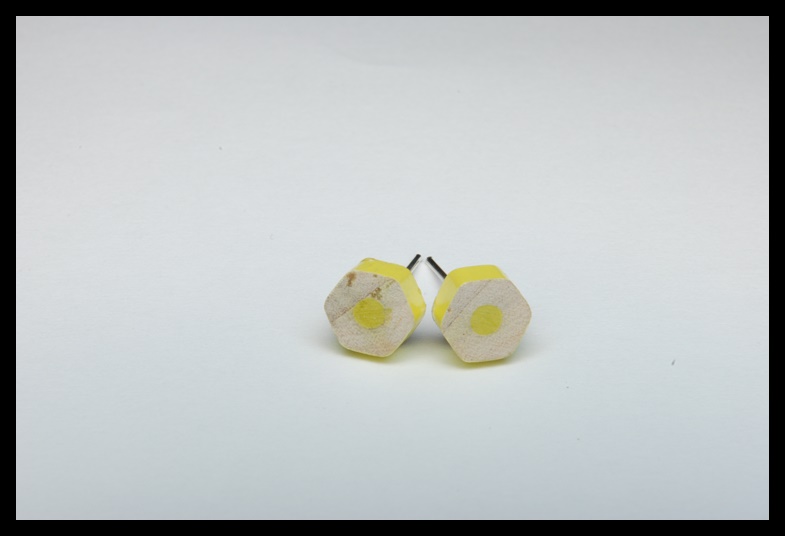 Kolczyki wkrętki kredki