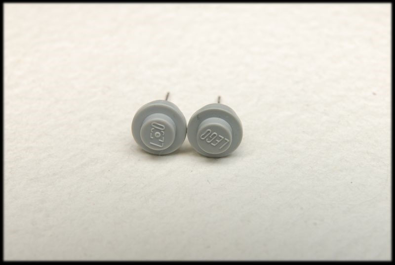 Kolczyki wkrętki lego