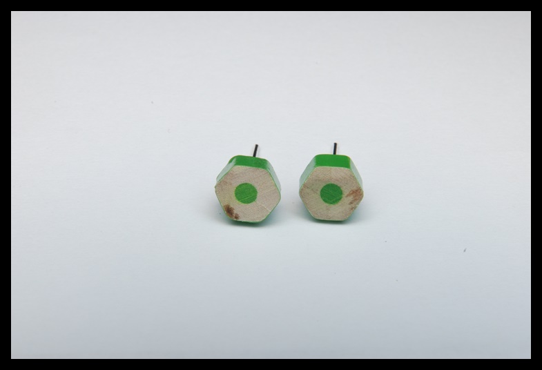 Kolczyki wkrętki kredki