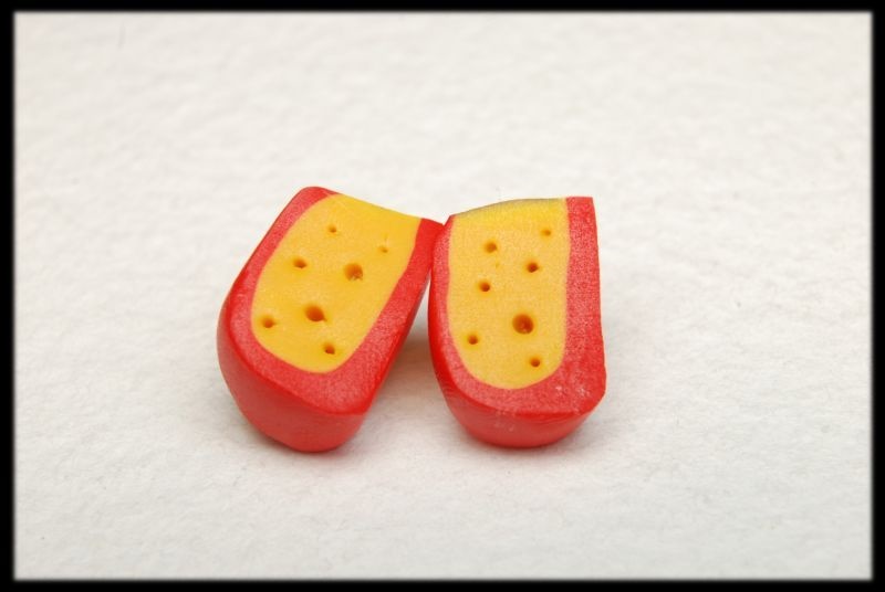 Kolczyki wkrętki serowe