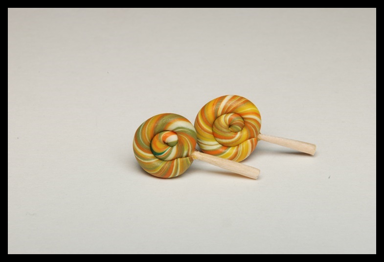 Kolczyki wkrętki lizaki