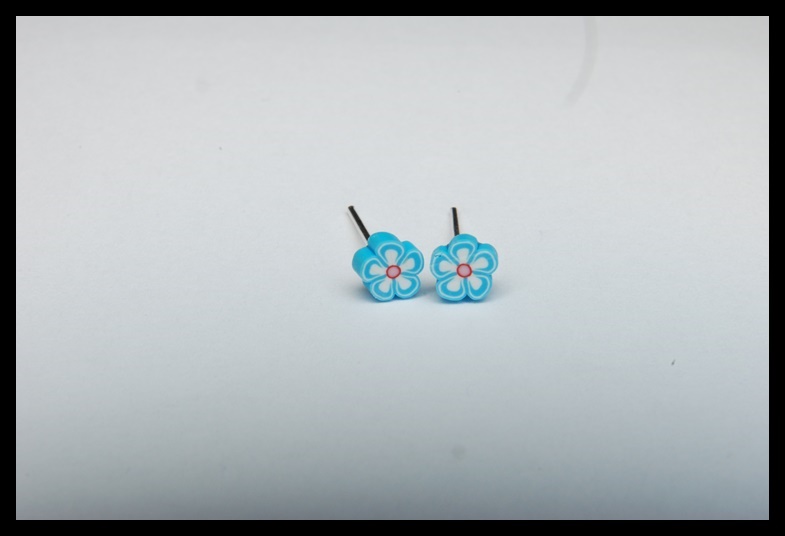Kolczyki kwiatki wkrętki