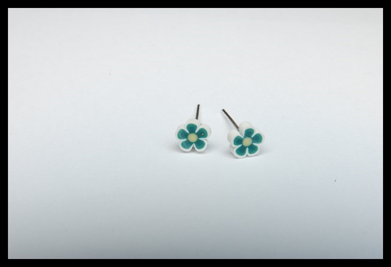 Kolczyki wkrętki kwiatki
