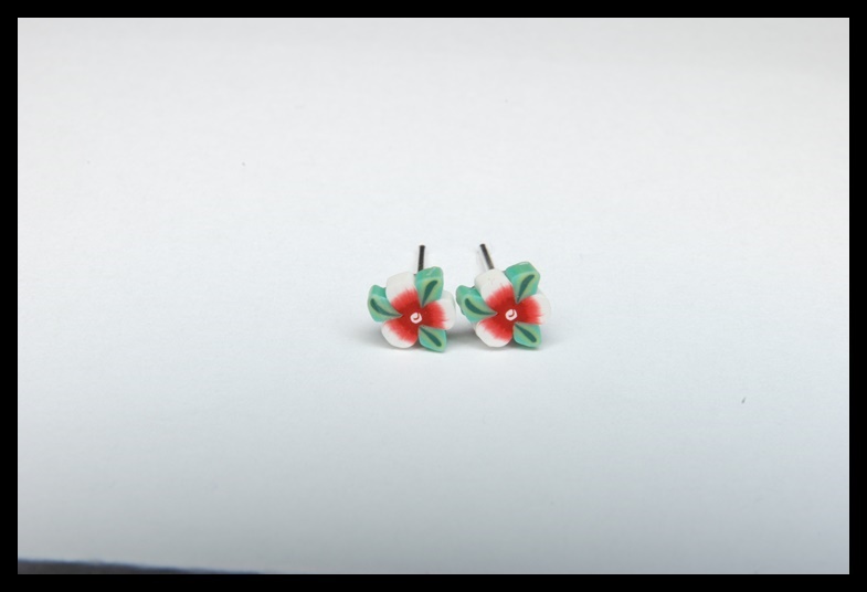 Kolczyki wkrętki kwiatki