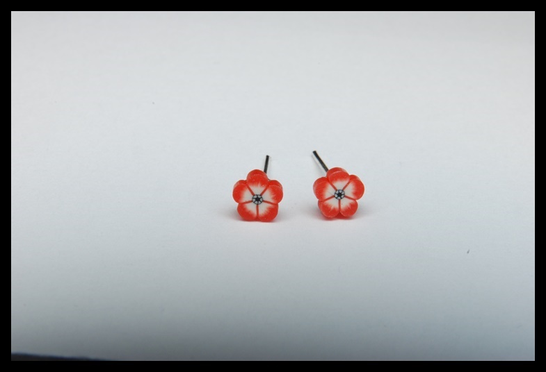 Kolczyki wkrętki kwiatki