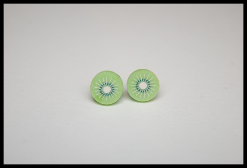 Kolczyki wkrętki kiwi