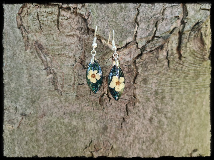 Kolczyki łezki z tawułą