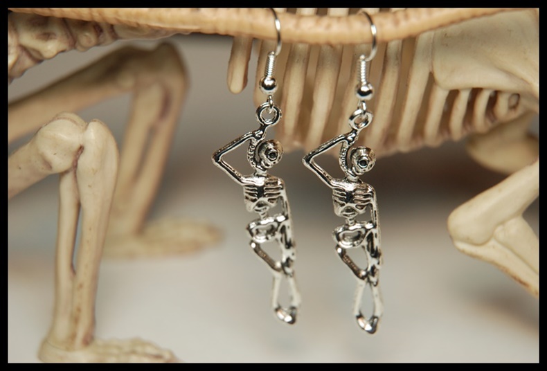 Kolczyki kościotrupy wisielce