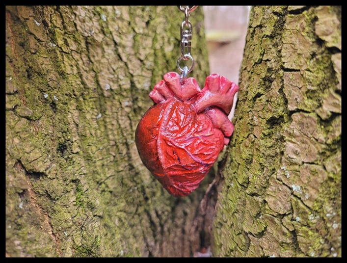 Brelok serce ludzkie
