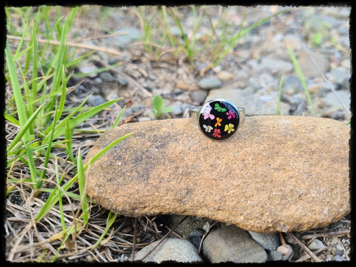 Pierścionek kwiecisty