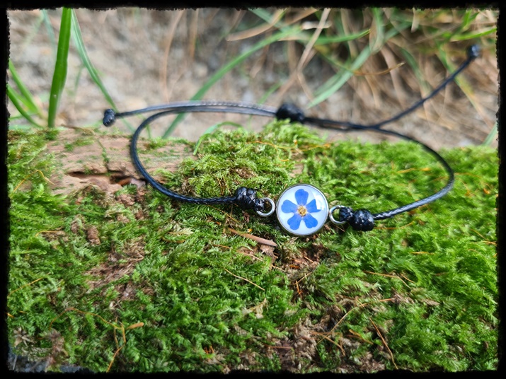 Bransoletka z niezapominajką