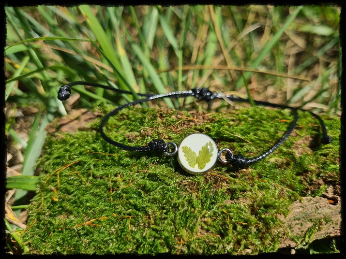 Bransoletka z paprotką