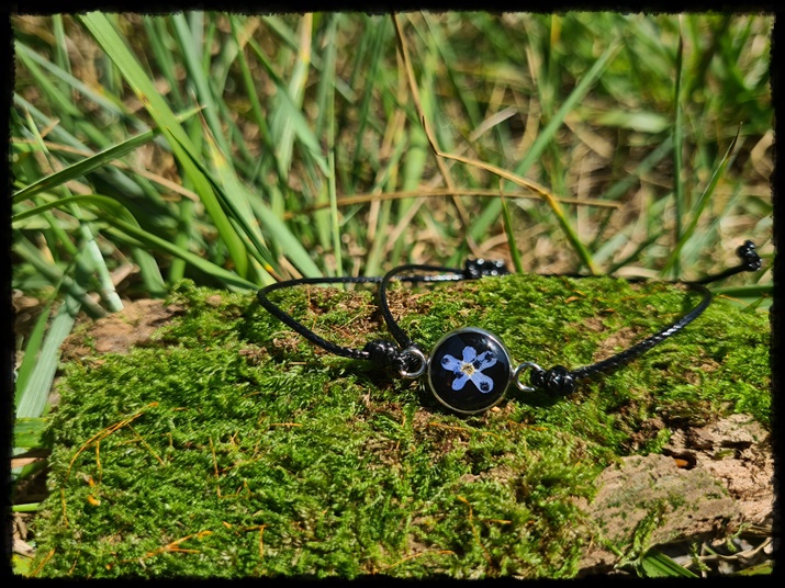 Bransoletka z niezapominajką