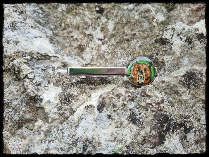 Spinka do krawata z niedźwiedziem