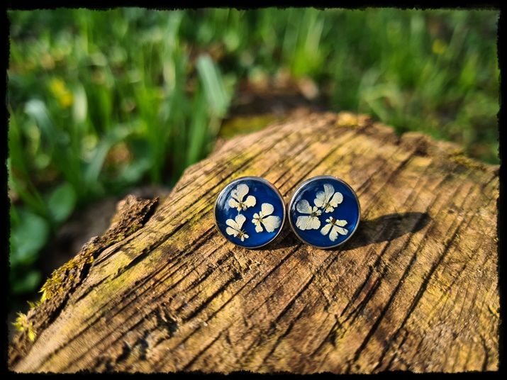 Kolczyki wkrętki kwieciste