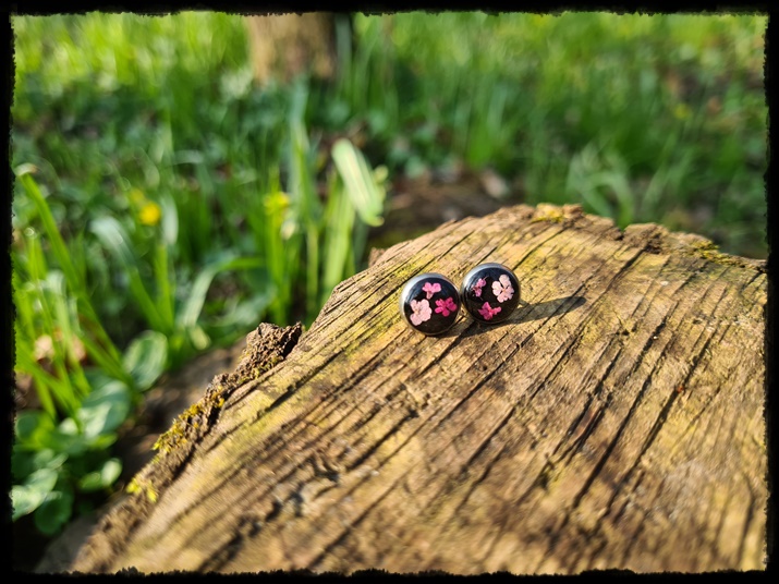 Kolczyki kwieciste wkrętki