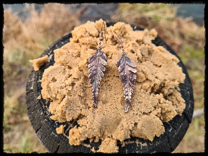 Kolczyki miedziane liście paproci